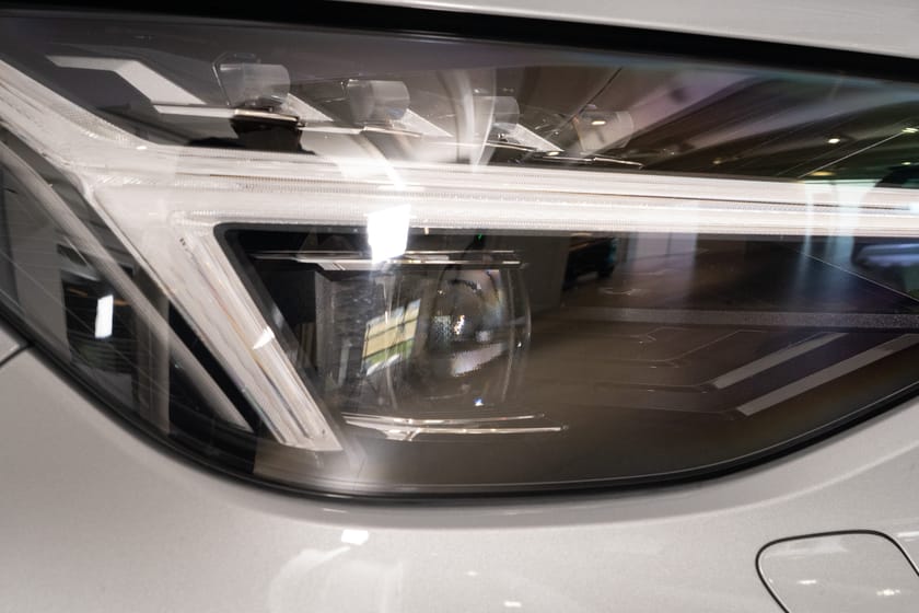 Bilde 3 av Volvo EX40 Twin Motor Performance 442 hk Plus. 533 km WLTP/Pixel lys/ Krok/Varmepumpe