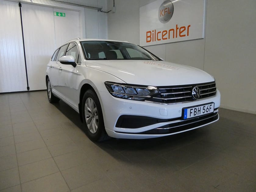 Bild 3 av Volkswagen Passat Sportscombi 1.5 TSI Aut-Drag-Kamera-CockPit-Värmare-CarPlay-SoV