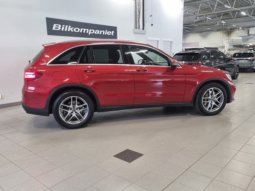 Bild 3 av Mercedes-Benz GLC 220 d 4MATIC