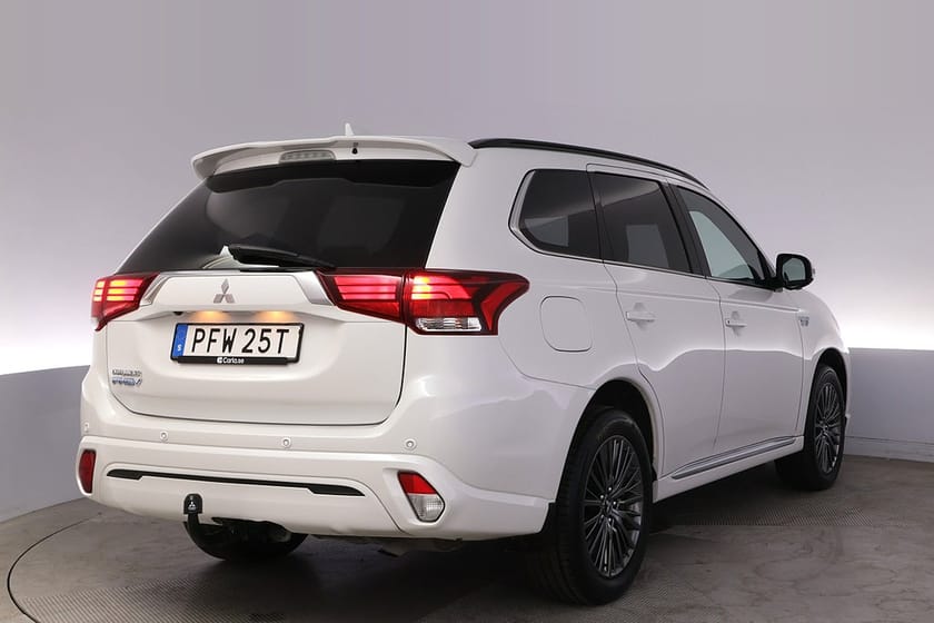 Bild 5 av Mitsubishi Outlander PHEV S-Edition Läder Pano 360 Drag