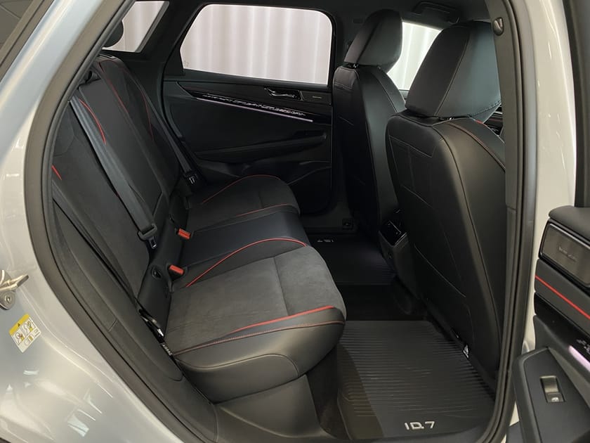 Bild 5 av Volkswagen ID.7 GTX Tourer 86 KWH BATTERI 340 HK 1 VXL