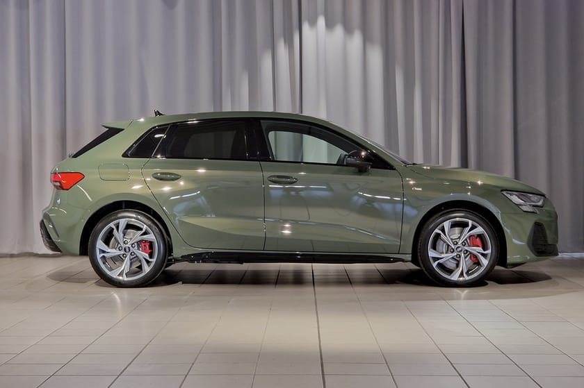 Bild 4 av Audi A3 Sportback 45 TFSI e 200 KW S TRONIC S LINE