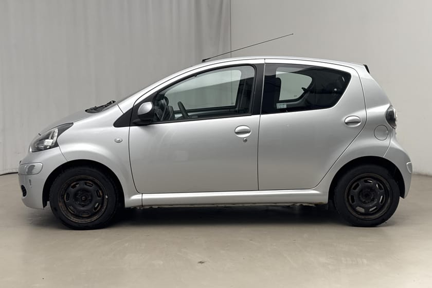 Bild 2 av Toyota Aygo 1.0 VVT-i 5dr (68hk)