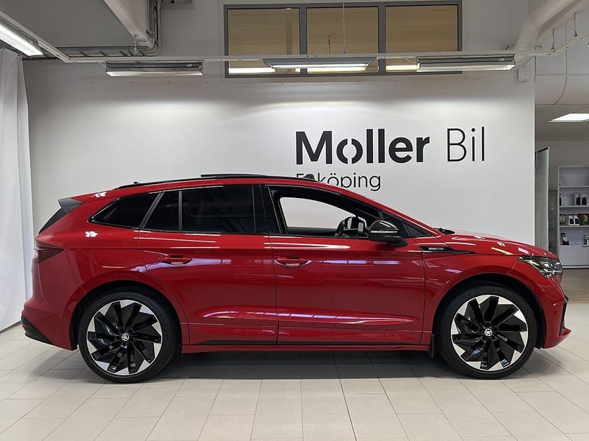 Bild 3 av Škoda Enyaq iV 80x Skoda 82kwh I Sport Line I Drag I Värmare
