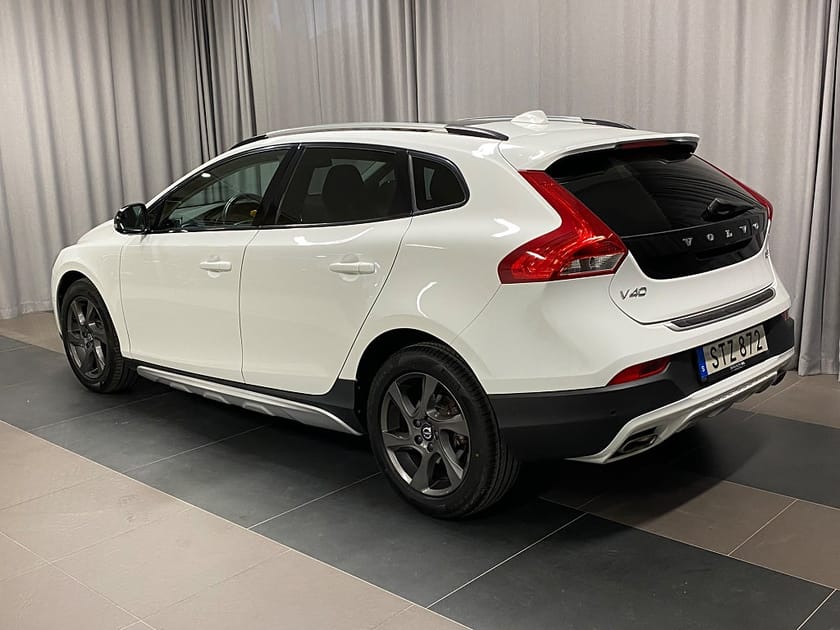 Bild 3 av Volvo V40 Cross Country D3 Geartronic Momentum BE PRO