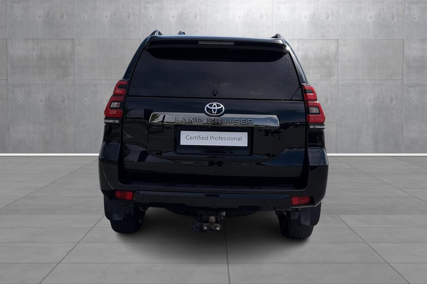 Bilde 4 av Toyota Land Cruiser 5-dørs 2,8 D-4D 204HK GX automat, varmer, h-feste, skinn