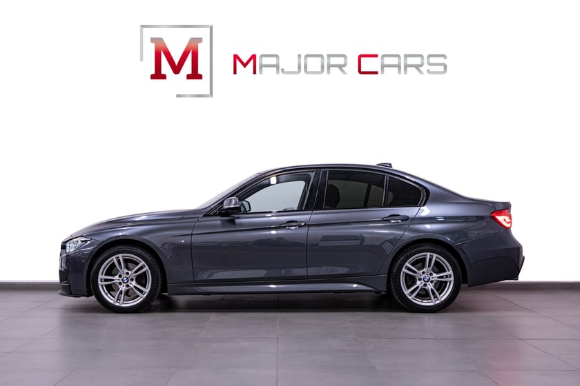 Bild 3 av BMW 320d xDrive Sedan M Sport NaviPro Skinn HiFi Drag 190hk