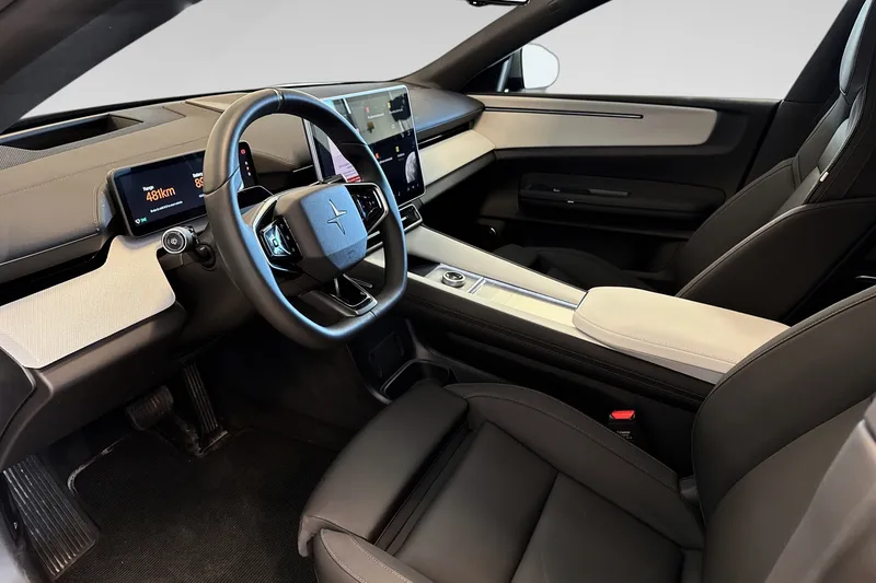 Polestar 4 Long Range Dual motor bilde 10