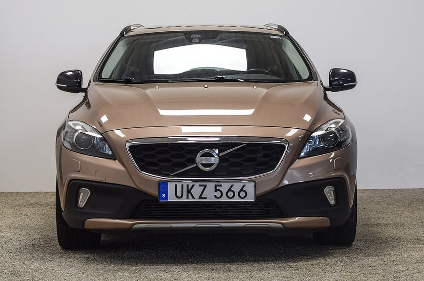 Bild 4 av Volvo V40 Cross Country T4 AWD Polestar 213HK Summum Bränslevärmare Drag Skinn