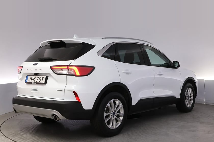 Bild 5 av Ford Kuga Plug-In Hybrid Titanium Kamera Navi