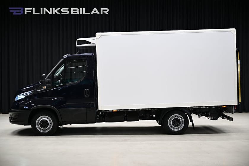 Bild 3 av Iveco Daily 35-140 Chassi Cab 136HK Automat|Volymskåp|Bakgavellyft|Kylbil|SeUtr!!