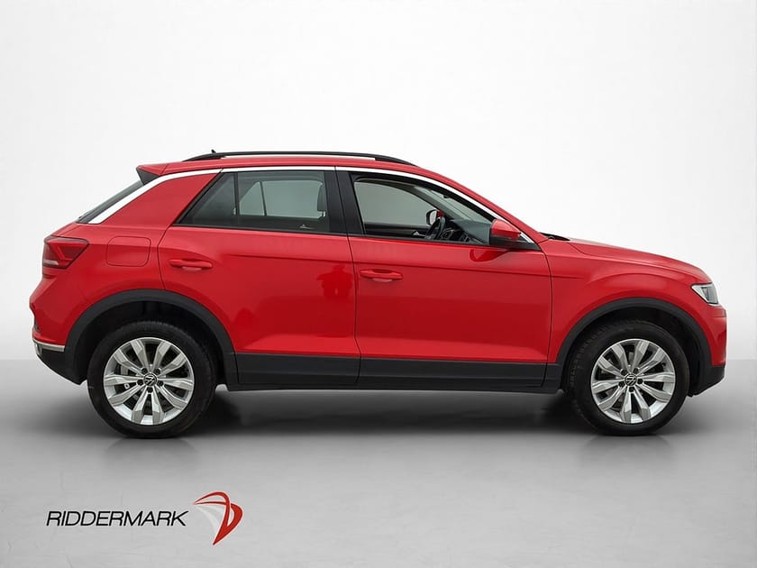 Bild 4 av Volkswagen T-Roc 1.5 TSI 150hk Drag Värmare Kamera CarPlay