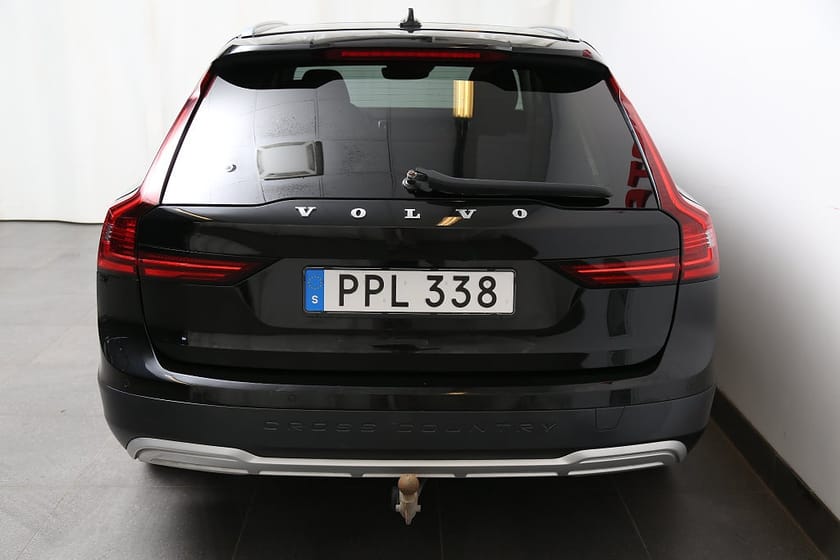 Bild 5 av Volvo V90 Cross Country B4 Diesel 197hk AWD H/K Pano Head-up Teknikpkt Se Spec!