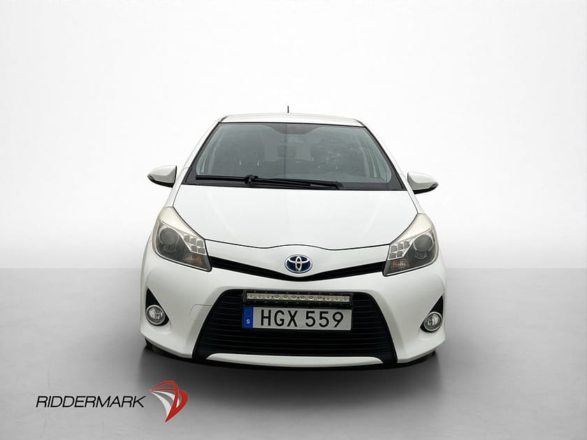 Bild 2 av Toyota Yaris Hybrid e-CVT 101hk Active Kamera Farthållare