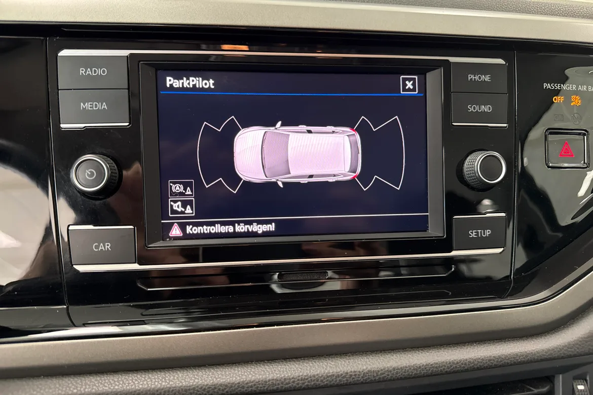 picture of a car
