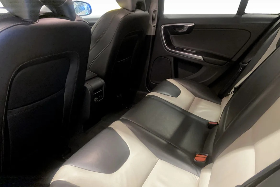 Volvo V60 Cross Country