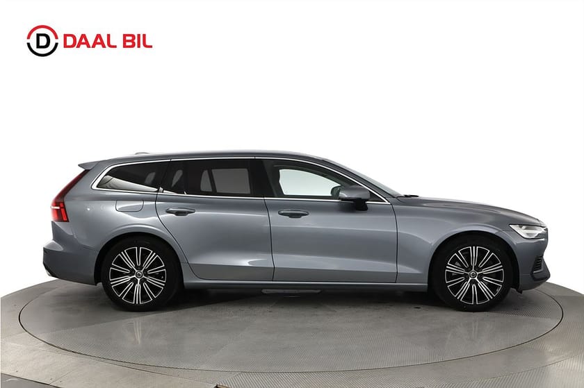 Bild 5 av Volvo V60 RECHARGE T6 AWD 341HK INSCRIPTION DRAG B-KAM VÄRM