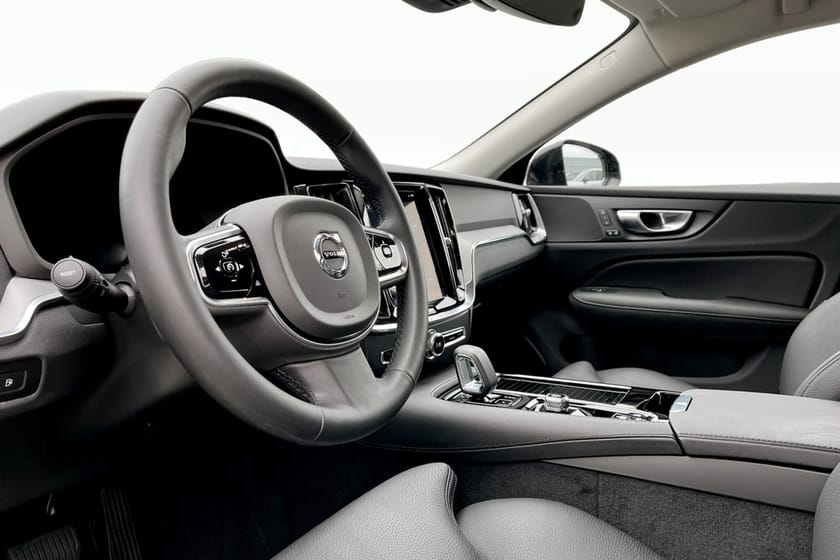 Bild 5 av Volvo S60 Recharge T6 II Plus Dark