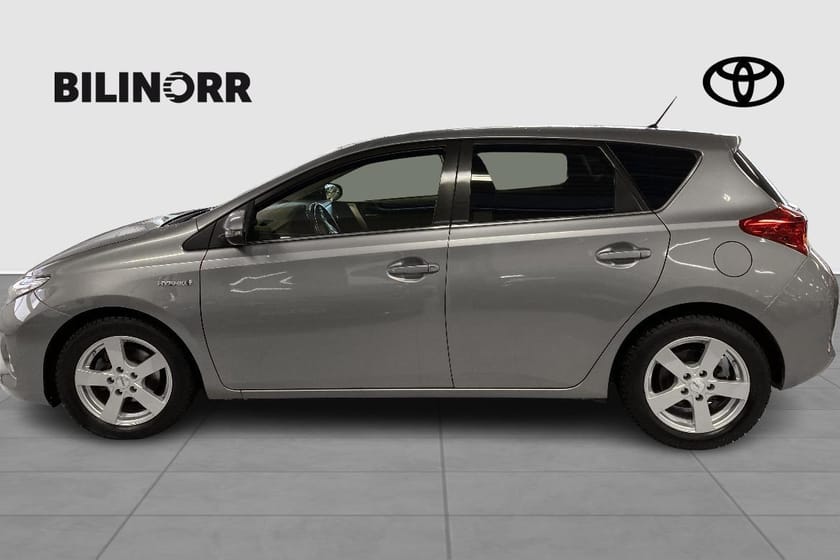 Bild 4 av Toyota Auris Hybrid 1.8 5-D EDITION 50/V-däck/MoK/Kamera