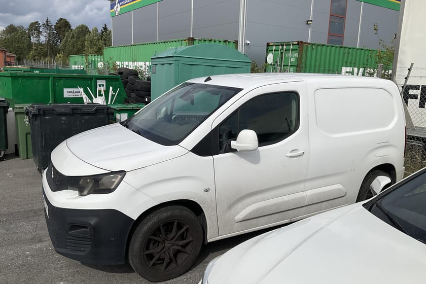 Bild 3 av Peugeot Partner Utökad Last 1.5 HDI Skåp (130hk)