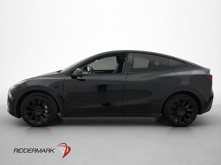 Tesla Model Y Long Range AWD MOMS Autopilot 1 Brukare Drag