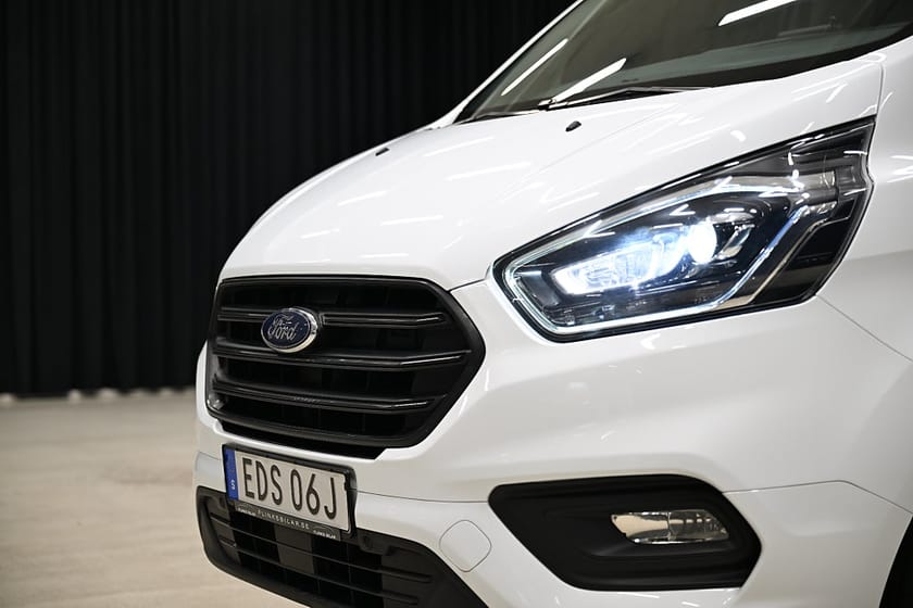 Bild 5 av Ford Transit Custom 300 130HK Automat|Drag|LED|Värmare|Backkamera|Moms