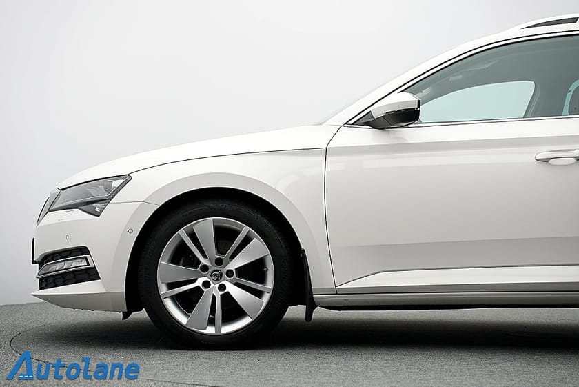 Bild 2 av Škoda Superb Kombi Skoda 2.0 TDI Businessline, Style, Backkamera