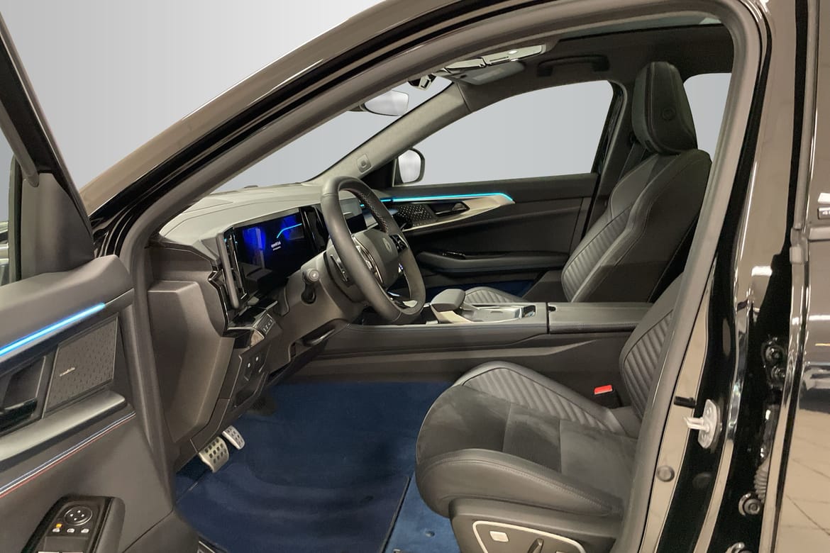 Renault Rafale E-Tech 4x4 MultiMode, 300ps, 2025