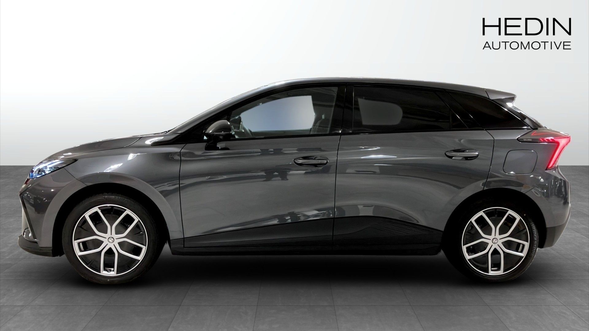 MG MG4 Luxury 64kWh 204hk 360º 2022, bild 6/9
