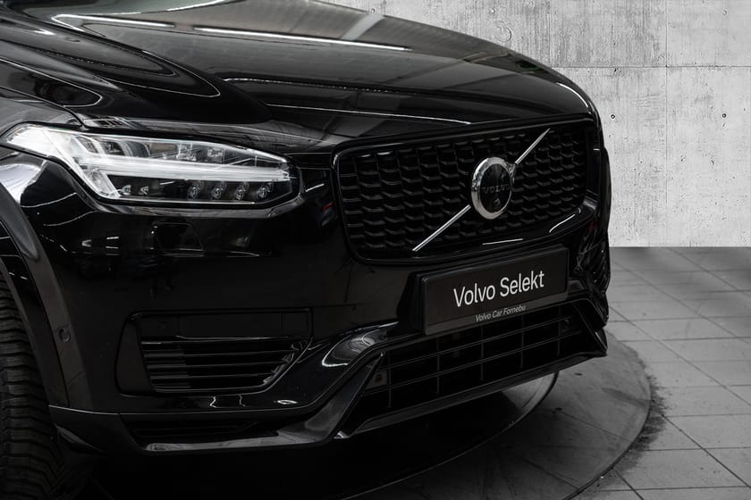 Bilde 2 av Volvo XC90 7-seater T8 AWD Plug In Hybrid Plus Dark - Velutstyrt!