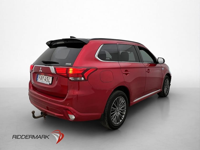 Bild 4 av Mitsubishi Outlander PHEV AWD S-Edition 360° Skinn T-Lucka