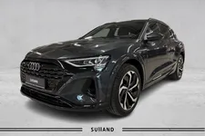 Thumnail bilde 0 av Audi Q8 50 e-tron quattro