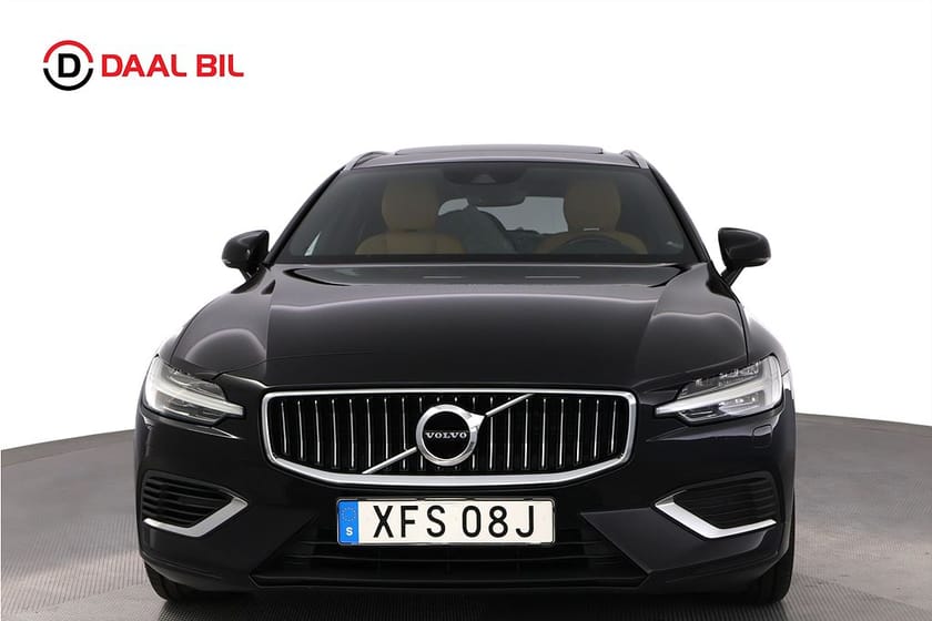 Bild 2 av Volvo V60 T8 TWIN ENGINE AWD 11,6 kWh 392HK INSCRIPTION PANO DRAG