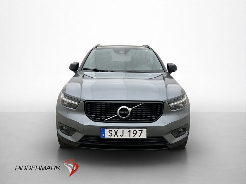 Bild 2 av Volvo XC40 D4 AWD 190hk R-Design Navi Värmare Adaptiv-Fart