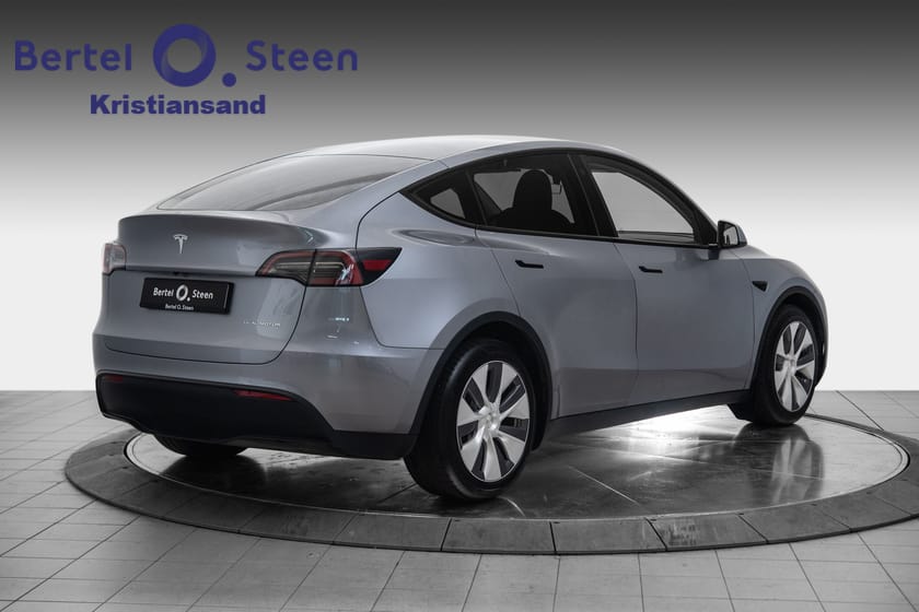 Bilde 5 av Tesla Model Y Long Range AWD | Panorama | Adaptiv cruise