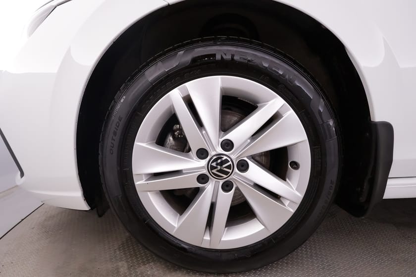 Bild 3 av Volkswagen Golf Sportscombi 1.5 eTSI DSG Dragkrok
