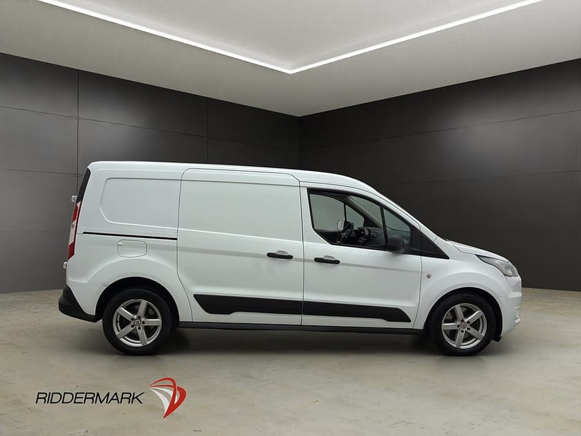 Bild 2 av Ford Transit Connect 230 LWB Värmare Drag B-Kamera CARPLAY Moms