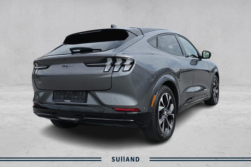 Bilde 5 av Ford Mustang Mach-E Long Range AWD Range/540KM WLTP/AWD/R.kamera/Skinn/Carplay++