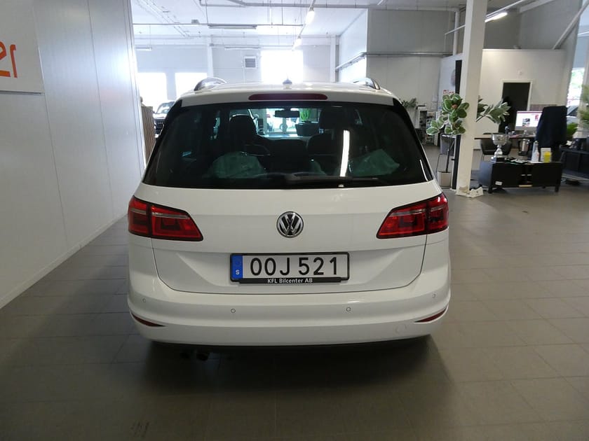 Bild 5 av Volkswagen Golf Sportsvan 2.0 TDI GT Värmare-Kamera-Navi-Carplay