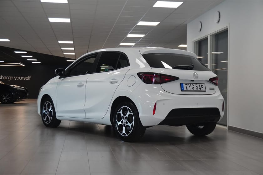 Bild 3 av MG 3 Hybrid+ Lux HEV 1.5 AT 360kam Multiratt