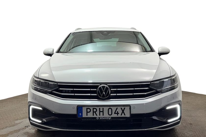 Bild 3 av Volkswagen Passat Sportscombi GTE SC 1.4 TSI Läder/Alcantara Navi Kamera Cockpit Värmare