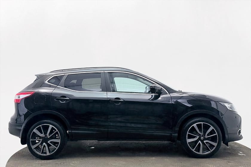 Bild 5 av Nissan Qashqai 1.6 dCi Tekna Pano 360° Delläder Elsäte 130hk