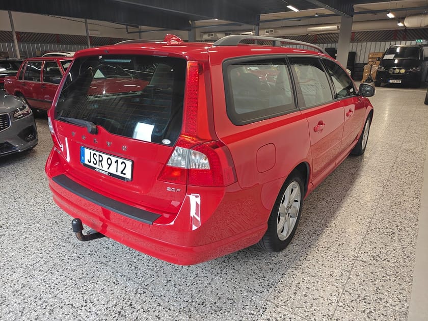 Bild 5 av Volvo V70 2.0F Manuell, 145hk Momentum