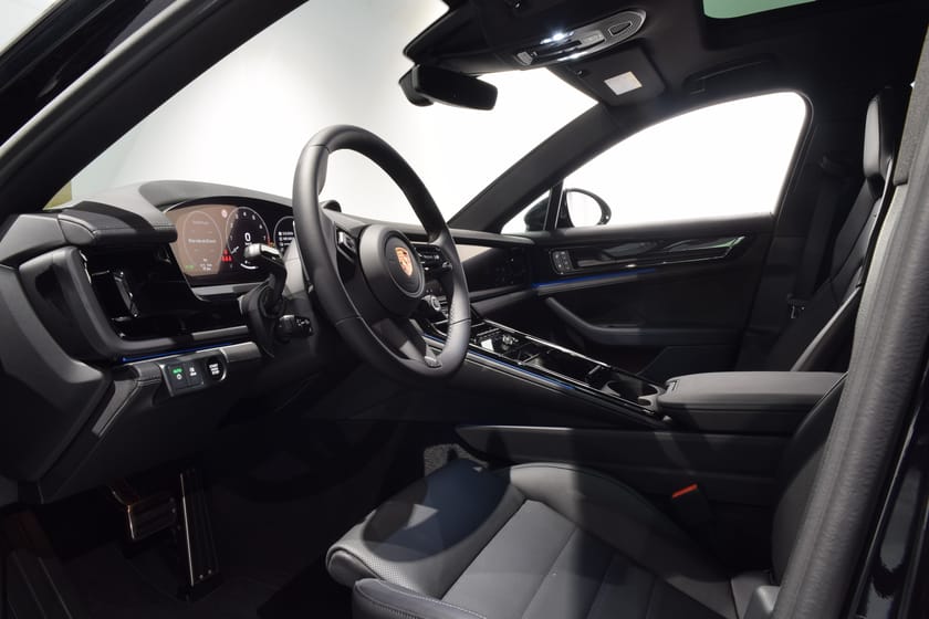 Bild 4 av Porsche Panamera 4 E-Hybrid 
