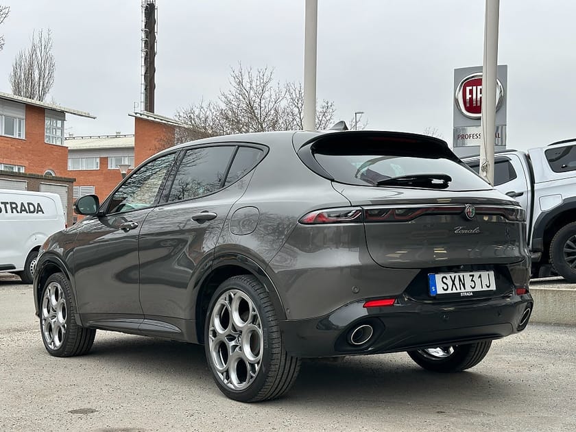 Bild 5 av Alfa Romeo Tonale Plug-in-Hybrid 280hk Q4 Veloce Plug-in Superiore PHEV
