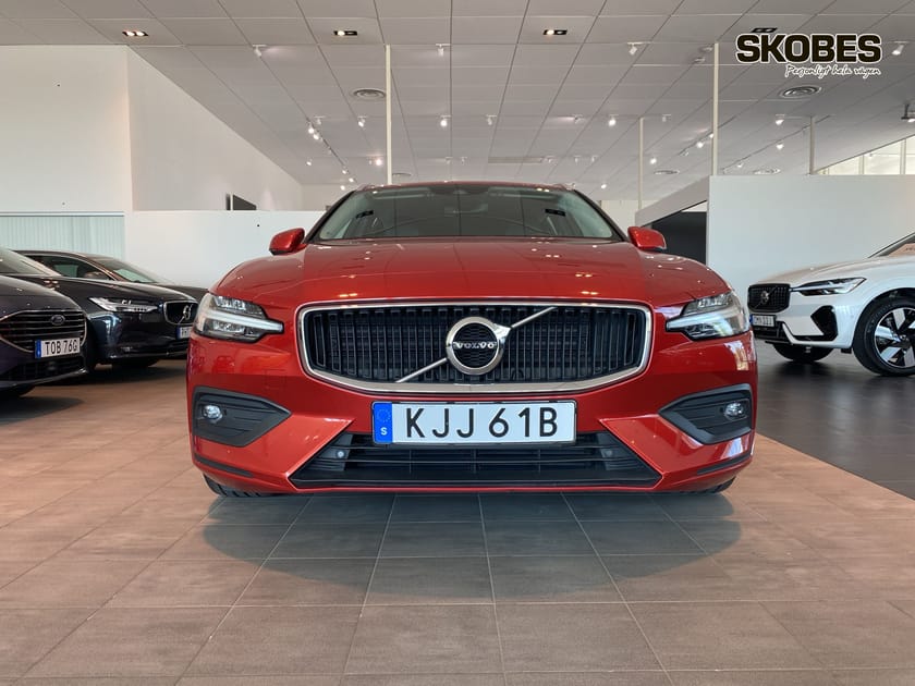 Bild 2 av Volvo V60 D3 Momentum Advanced Edition  Bränslevärmare, Drag