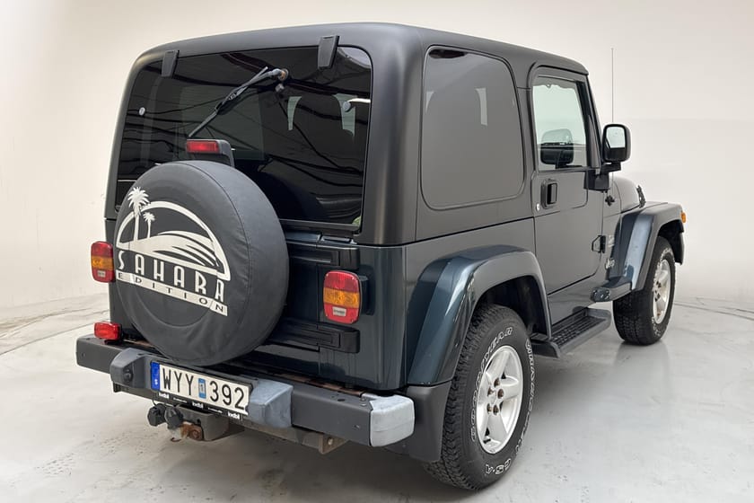 Bild 3 av Jeep Wrangler 4.0 Sahara (177hk) Lågmil