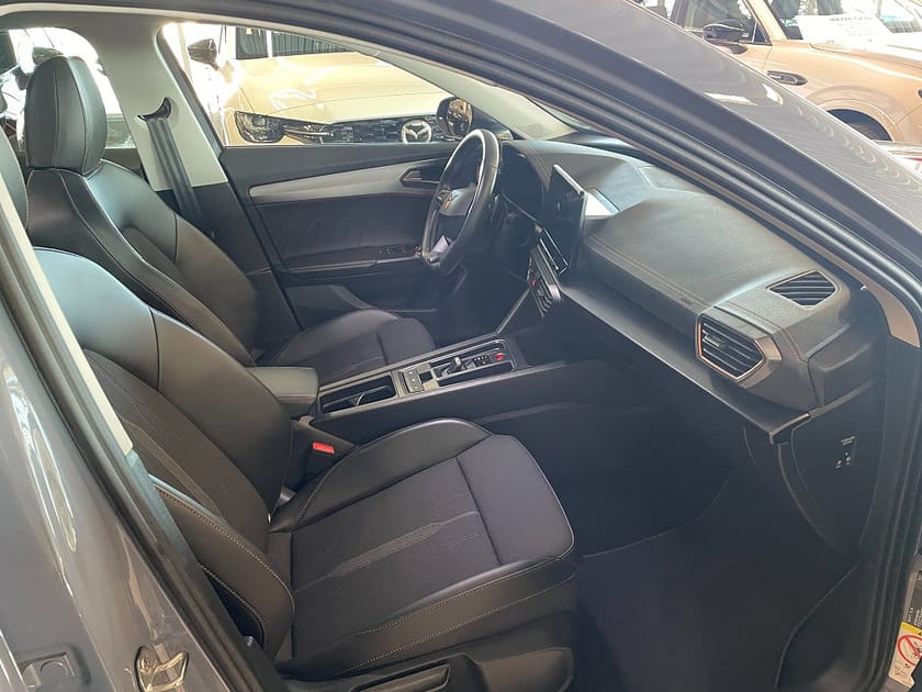 Bild 2 av CUPRA Formentor e-Hybrid 204HK ENDAST 1.989 mil
