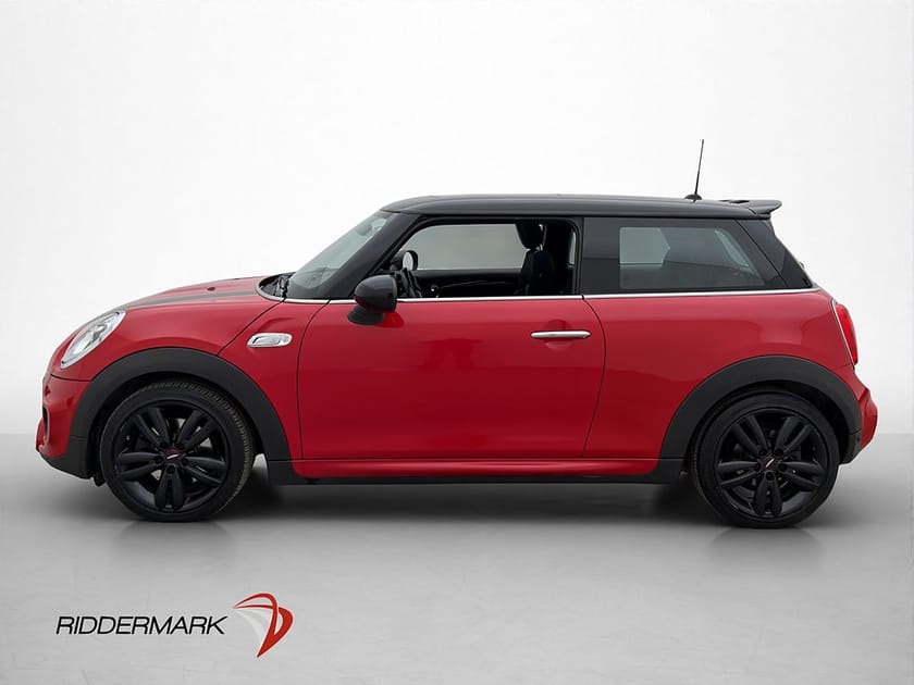 Bild 4 av MINI Cooper S 192hk John Works Pano En brukare