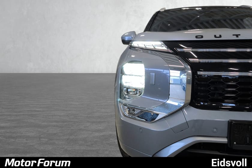 Bilde 5 av Mitsubishi Outlander PHEV Topputstyrt|Instyle+2 tone|Krok|2 sett hjul+|